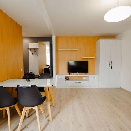 Very Stylish Apartament In Middle Of City. Chisinau Exterior photo